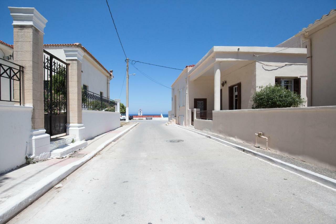 Chalepa Boutique Apartment Hriszí Aktí Haniá Kültér fotó